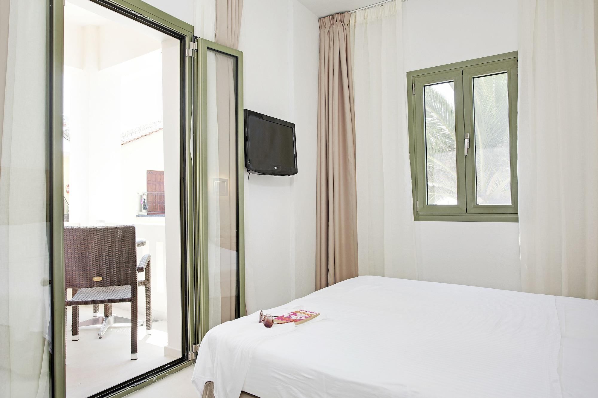Aphrodite Samos Suites มาราโธคามปอส ภายนอก รูปภาพ