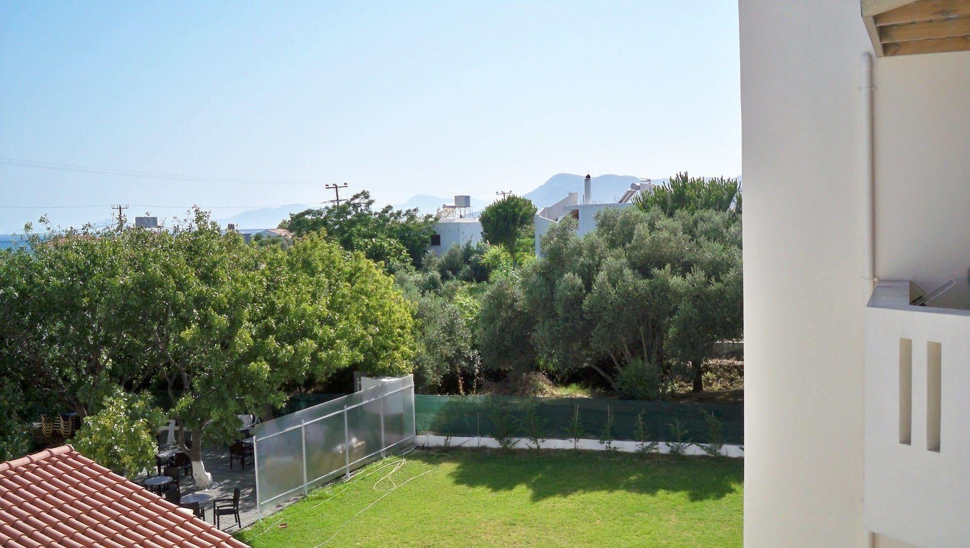 Aphrodite Samos Suites มาราโธคามปอส ภายนอก รูปภาพ