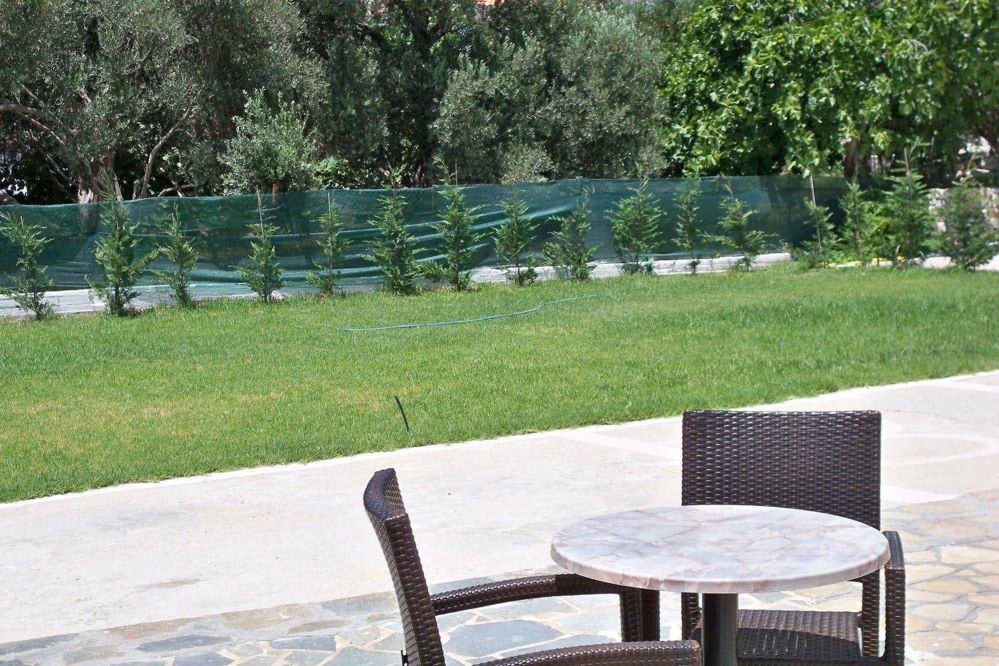 Aphrodite Samos Suites มาราโธคามปอส ภายนอก รูปภาพ